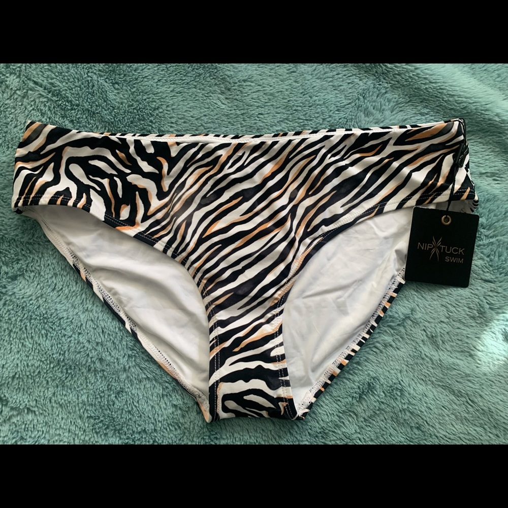 Nip Tuck Reptilian bikini bottoms